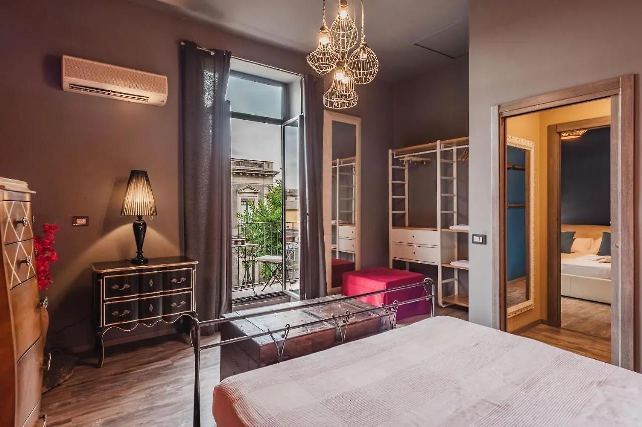 Ursino Apartment With Balcony By Wonderful Italy Катания